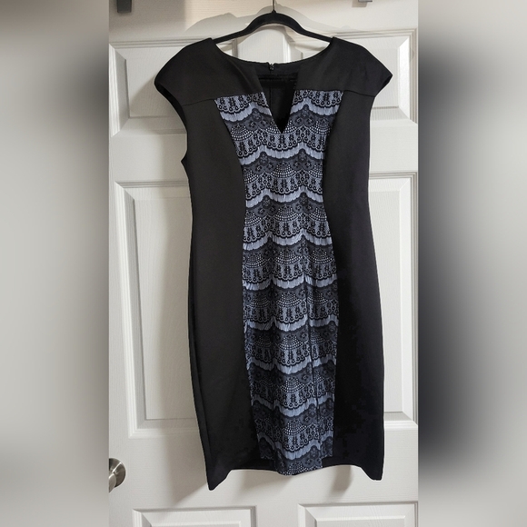 Connected Apparel Black and Blue V-Neck Sheath Dress Size 12 - Picture 1 of 3